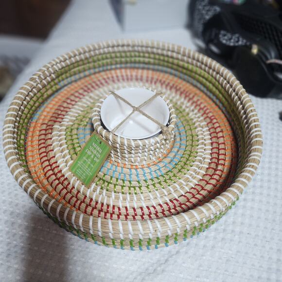 HANDCRAFTED NWT NATURAL SEAGRASS CHIP & DIP SERVING TRAY AND BOWL - Picture 1 of 7
